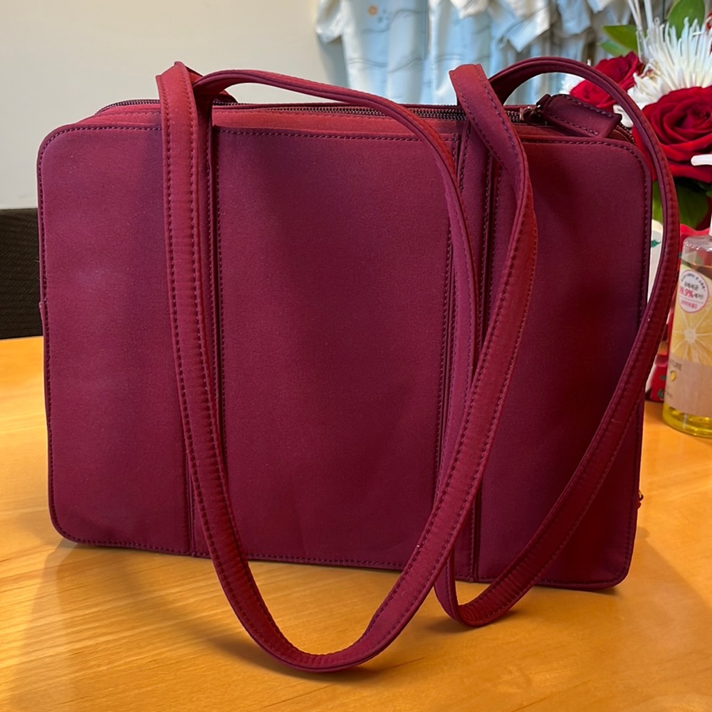 Jones New York red/maroon handbag.